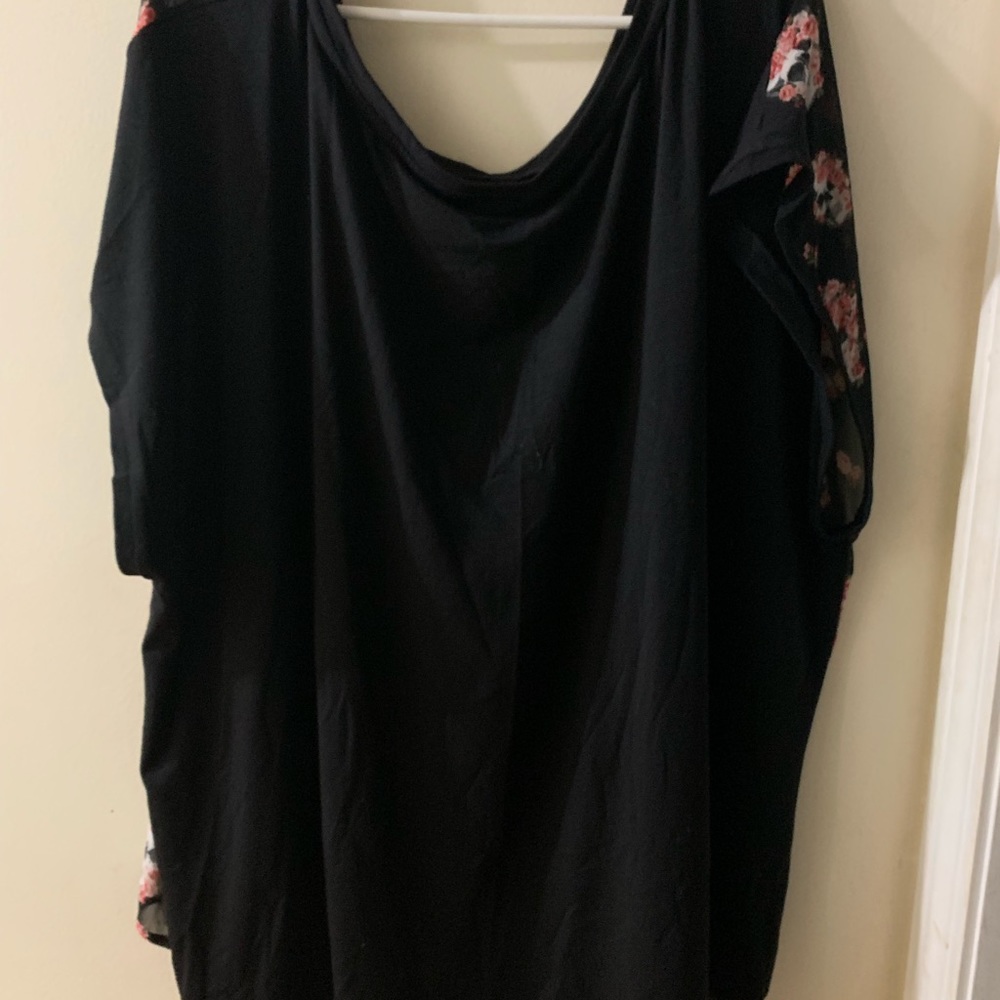 Blouse - Picture 3 of 3
